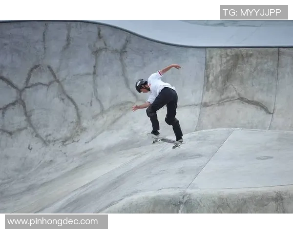 成都滑板队引领速度革命热议滑板文化与运动发展新趋势 成都滑板队引领速度革命热议滑板文化与运动发展新趋势