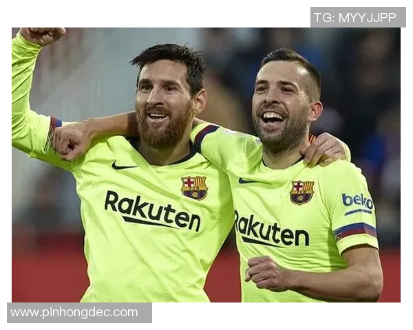 深圳足球队以77分领跑世界锦标赛积分榜展现强劲实力 深圳足球队以77分领跑世界锦标赛积分榜展现强劲实力